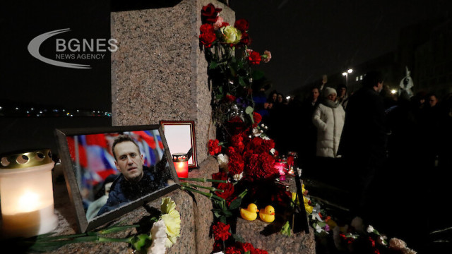 Western countries have stepped up pressure on Russia, blaming its leader and government for the death of leading Kremlin critic Alexei Navalny